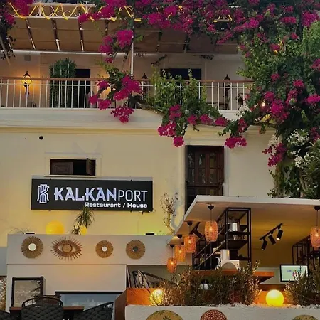 Kalkan Port فندق *
