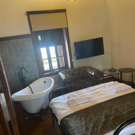 Kalkan Port Hotel *
