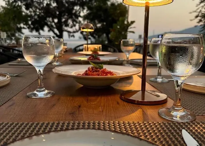 Kalkan Port *