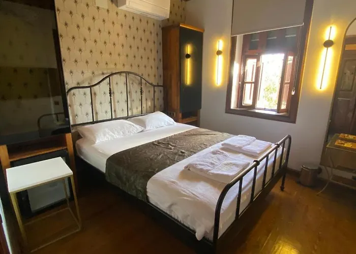 Kalkan Port Hotel *